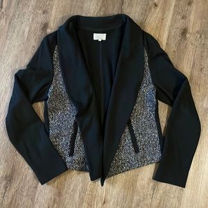 Lou and Grey Herringbone Blazer